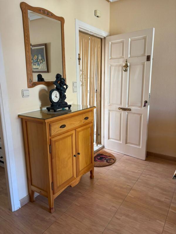 Sale of apartment in Piso en Avenida Corinto, 18, Torreblanca, Torrevieja, Torrevieja
photo 3