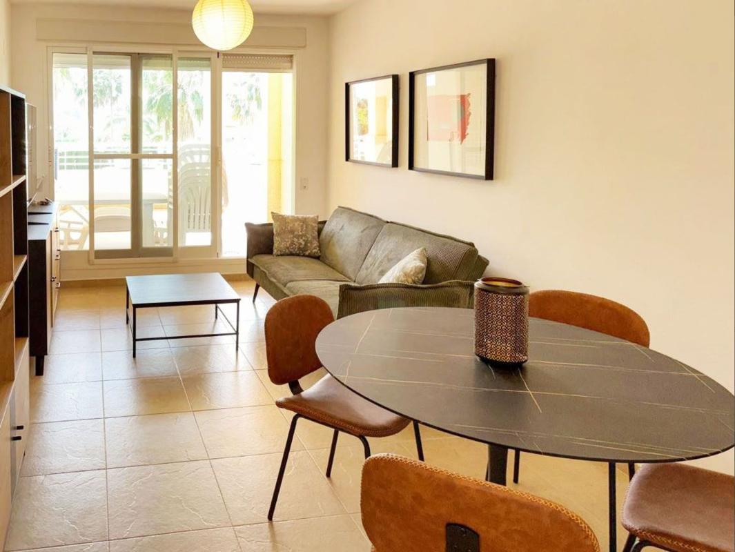Venta de piso en Piso en Calle del Corb, 1, Les Bovetes-La Felicidad, Denia, Denia
photo 4