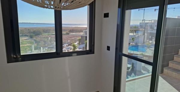 Duplex en venta en Dúplex en Calle el Salat, 3, Urbanizaciones, Guardamar del Segura, Guardamar del Segura photo 4