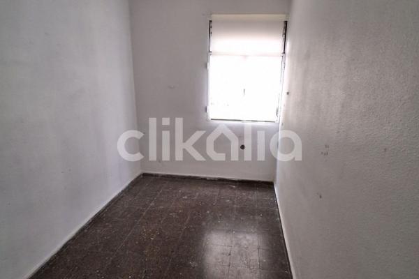 Продажа квартиры на Piso en Maestro Rosillo, Juan XXIII, Alicante / Alacant, Аликанте / Алакант
 photo 1