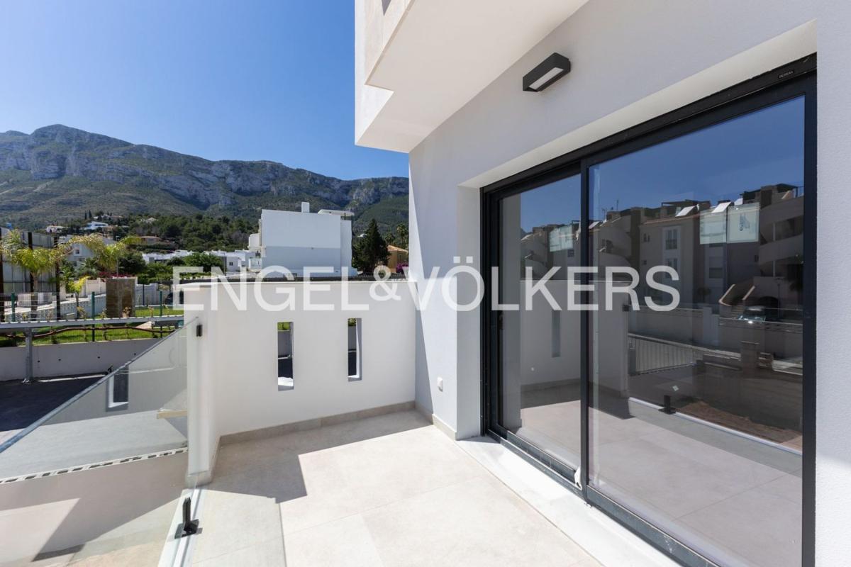 Venta de piso en Piso en El Montgó, Denia, Denia
photo 1