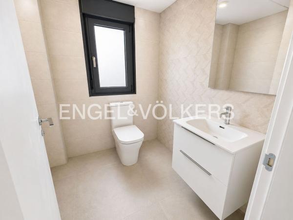 Venta de piso en Piso en El Montgó, Denia, Denia
thumbnail 1