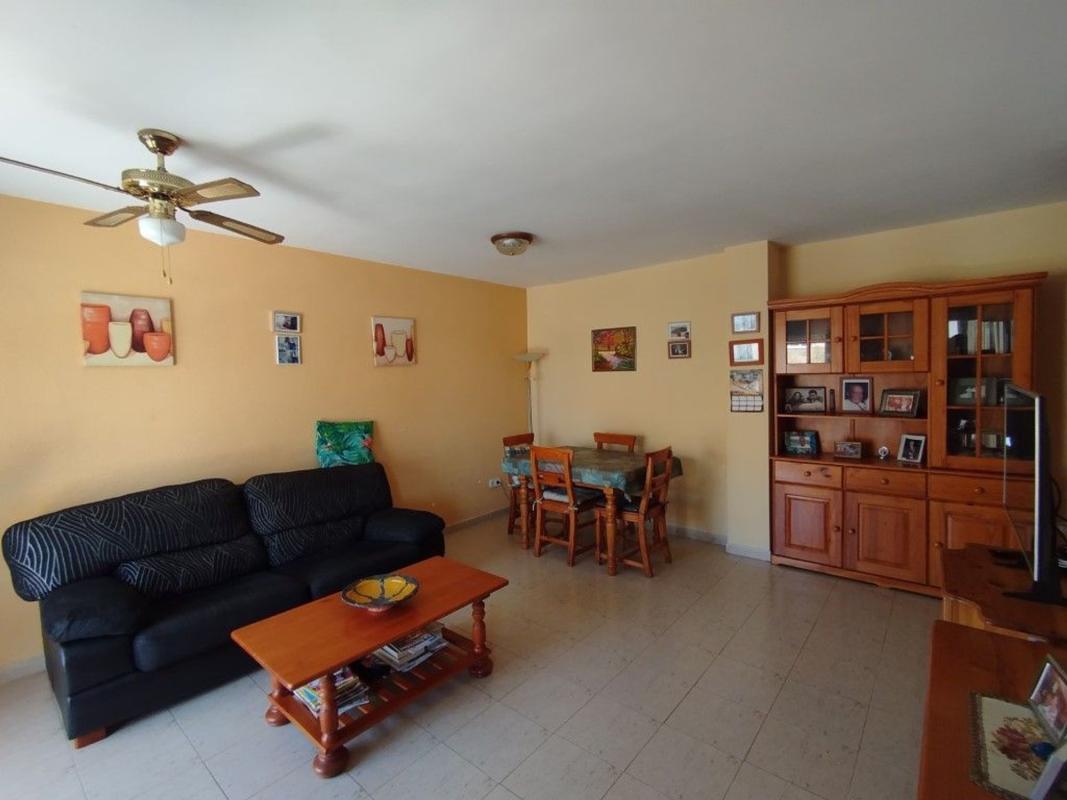 Sale of apartment in Piso en Centro Urbano, Denia, Denia
photo 2