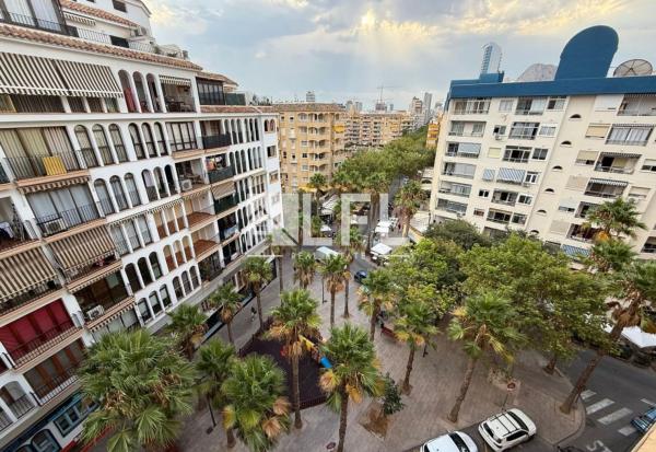 Sprzedaż mieszkania w Piso en Calle Maestro Serrano, Calpe Pueblo, Calpe, Kalpe
 photo 1