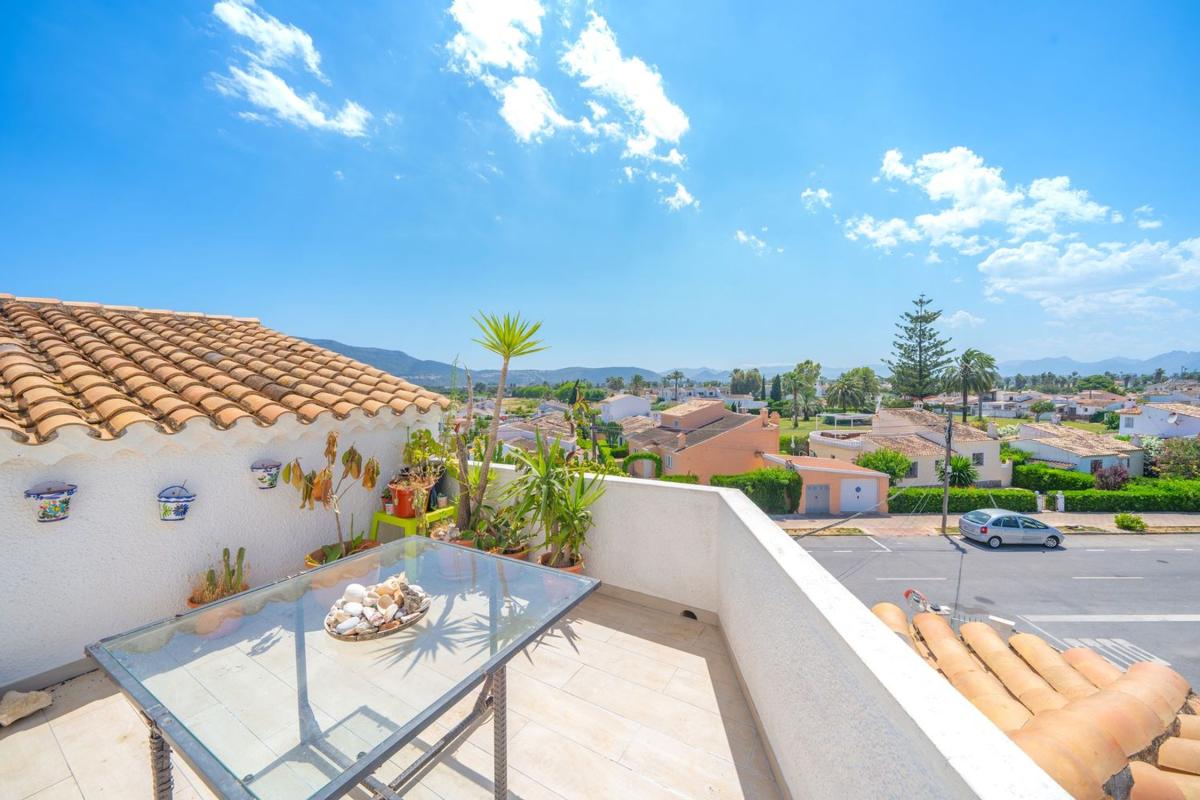 Venta de piso en Piso en Calle Assagador de la Marjal, Les Bassetes-El Marjal, Denia, Denia
photo 1