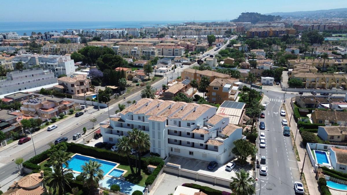 Sprzedaż poddasza w Ático en Calle Góndola, Les Bassetes-El Marjal, Denia, Dénia photo 1