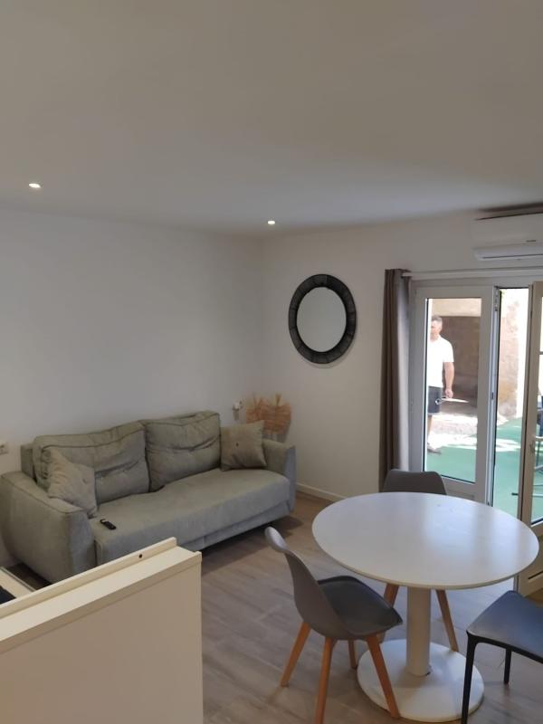 Продажа квартиры на Piso en Calle Pontevedra, Partida Tosal - Zona dels Castellans, Jávea/Xàbia, Хавья/Хабия
photo 1