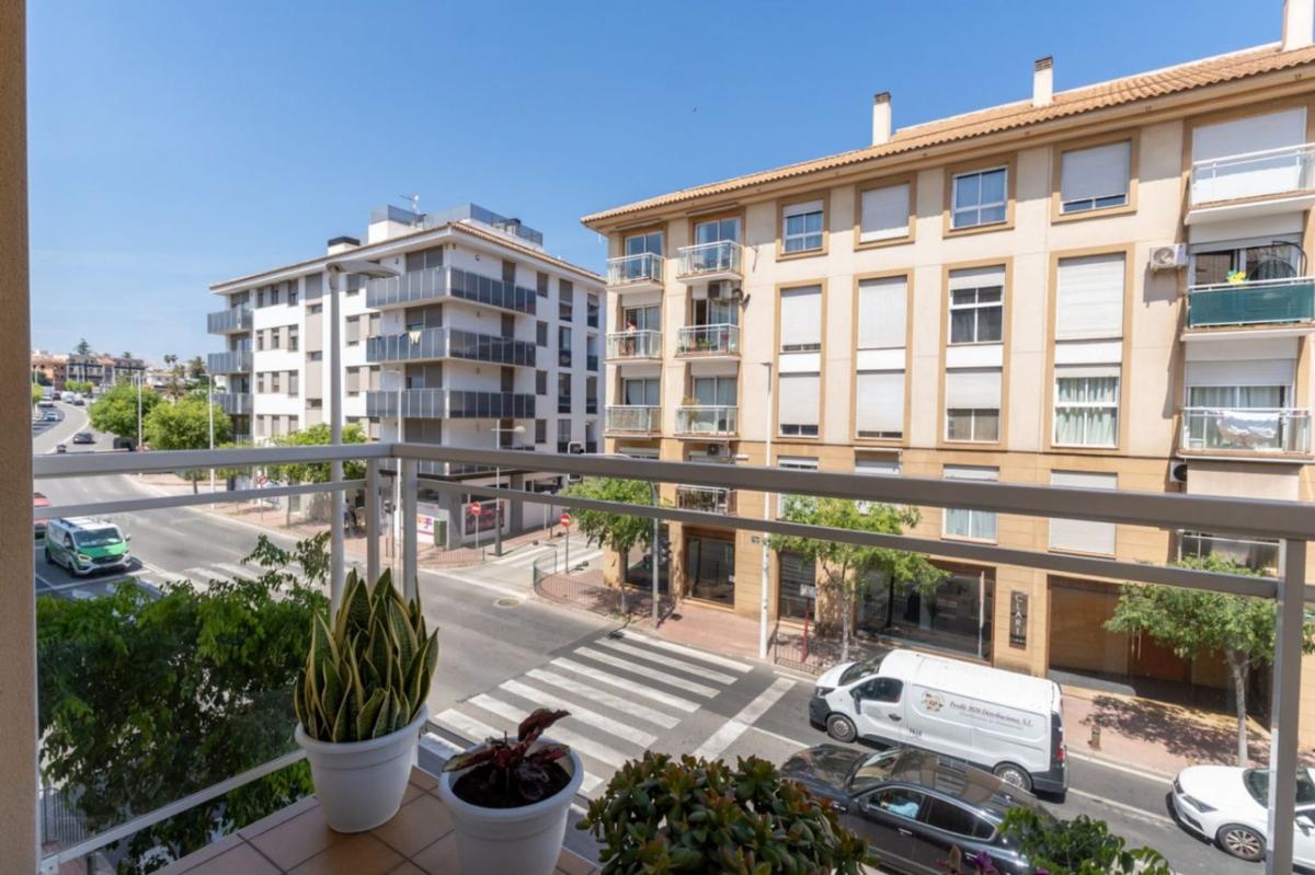 Продажа квартиры на Piso en Calle Sandoval, Centro Ciudad, Jávea/Xàbia, Хавья/Хабия
photo 1
