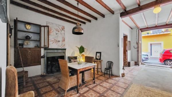 Chalet independiente en venta en Casa o chalet en La Xara - La Sella - Jesús Pobre, Denia, Denia
thumbnail 1