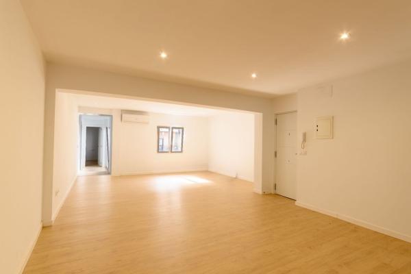 Venta de piso en Piso en Avenida Sant Domènec, Jalón, Jalón
thumbnail 1