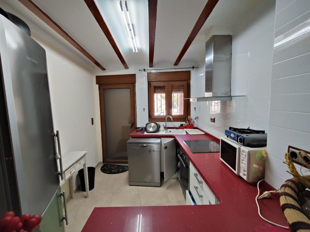 Properties for sale and rent in Spain photo 4