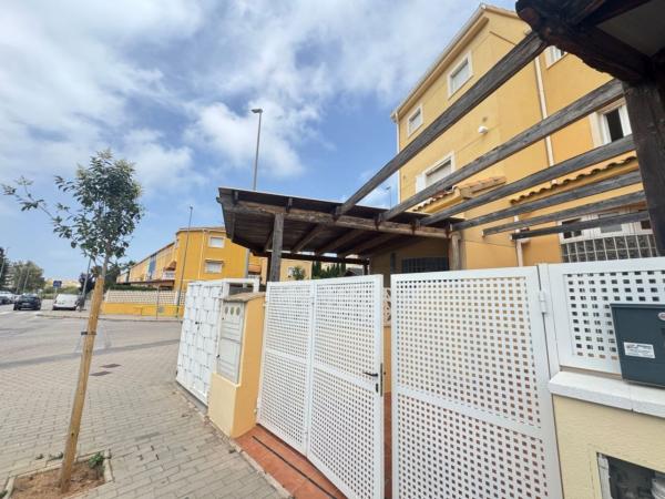 Chalet adosado en Avenida d'Andalusia, 7 j, Centro Urbano, Denia photo 2