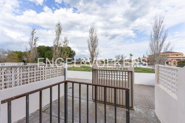 Chalet adosado en Els Poblets photo 2