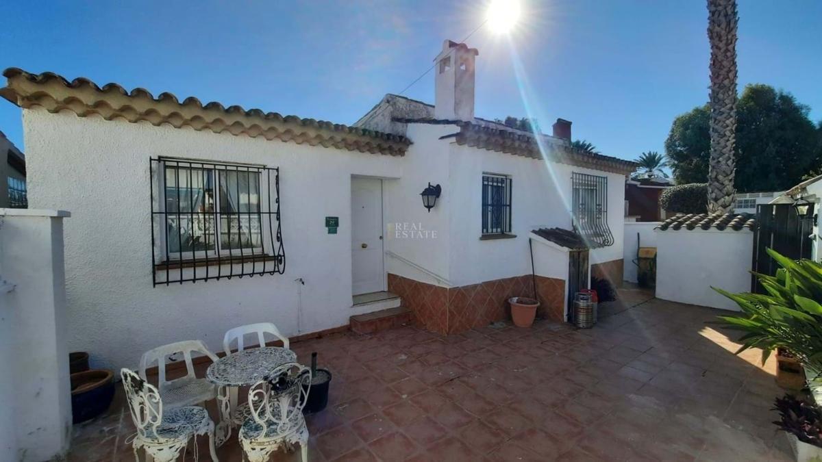 Продажа отдельного шале в  Casa o chalet en Les Bassetes-El Marjal, Denia, Дения photo 4