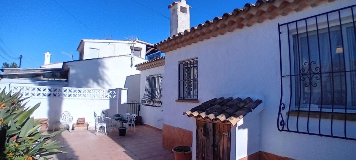 Propiedades en venta y alquiler en España photo 1