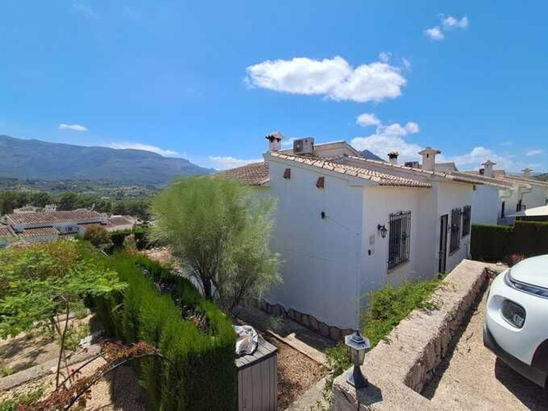 Propiedades en venta y alquiler en España photo 2