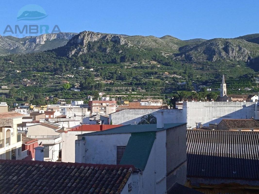 Properties for sale and rent in Spain photo 4