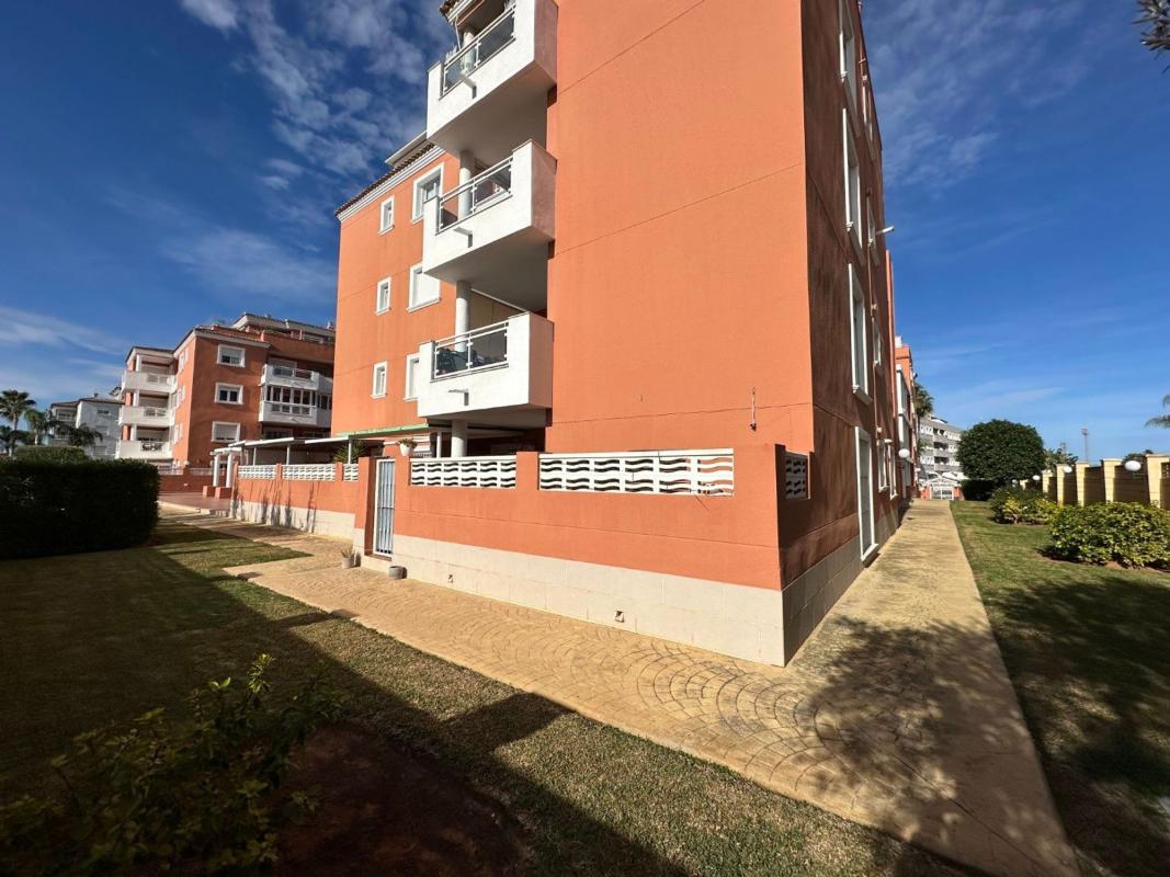 Sale of apartment in Piso en Les Bassetes-El Marjal, Denia, Denia
 photo 4