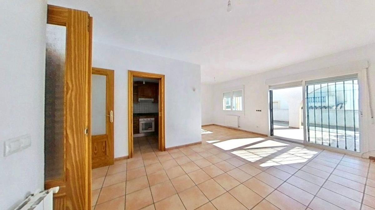 Properties for sale and rent in Spain photo 5