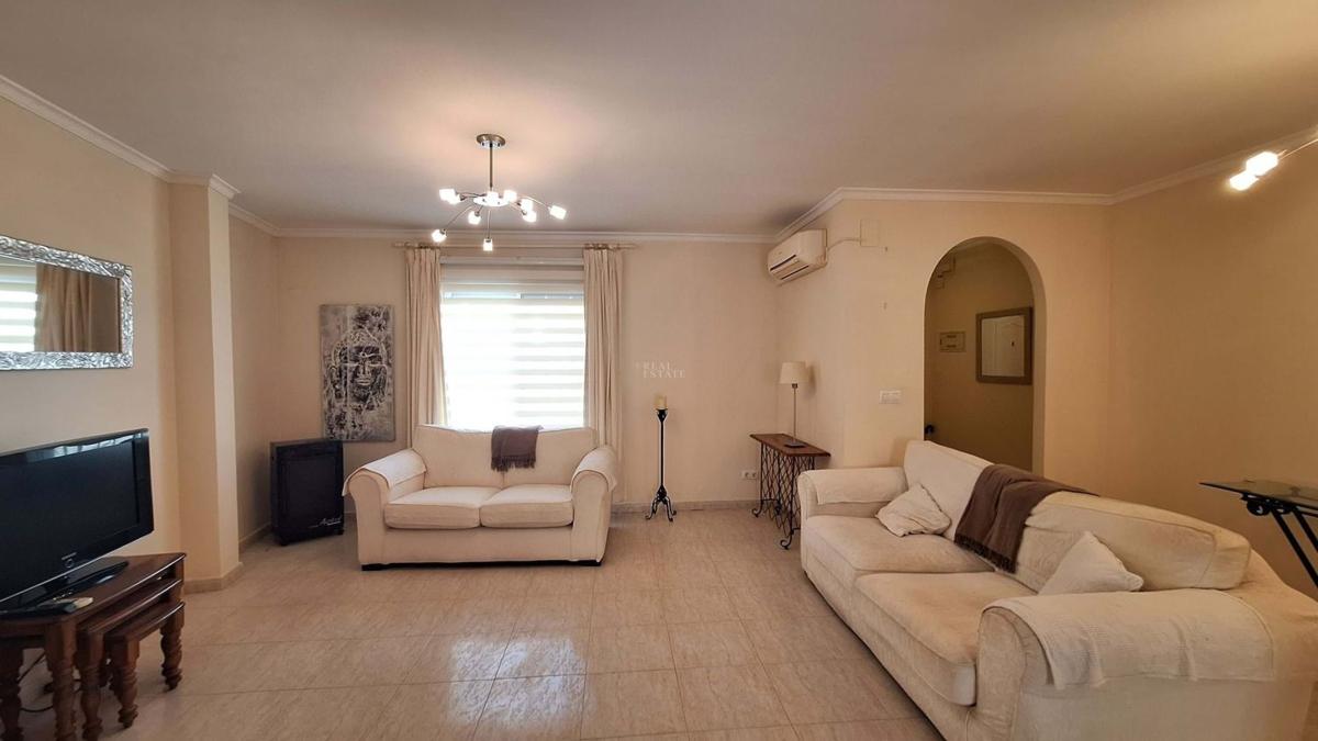 Продажа отдельного шале в  Casa o chalet en Orba, Орба photo 3