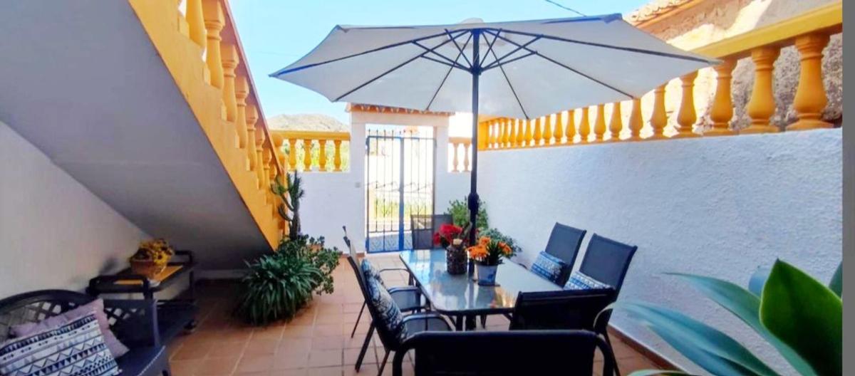 Properties for sale and rent in Spain photo 2