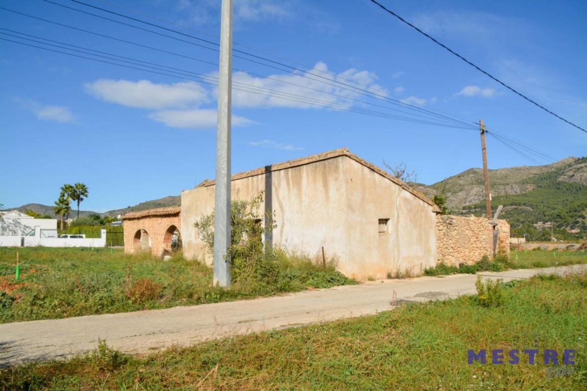Venta de finca rústica en  Finca rústica en Llíber , Llíber photo 2
