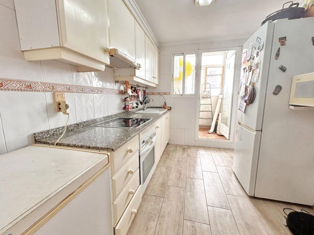 Sale of apartment in Piso en Centro Urbano, Denia, Denia
photo 5