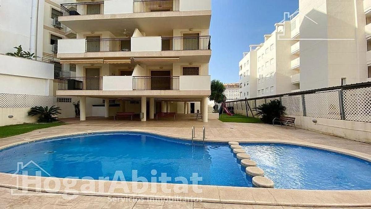 Sale of apartment in Piso en Plaza Benidorm, El Puerto, Denia, Denia
photo 1