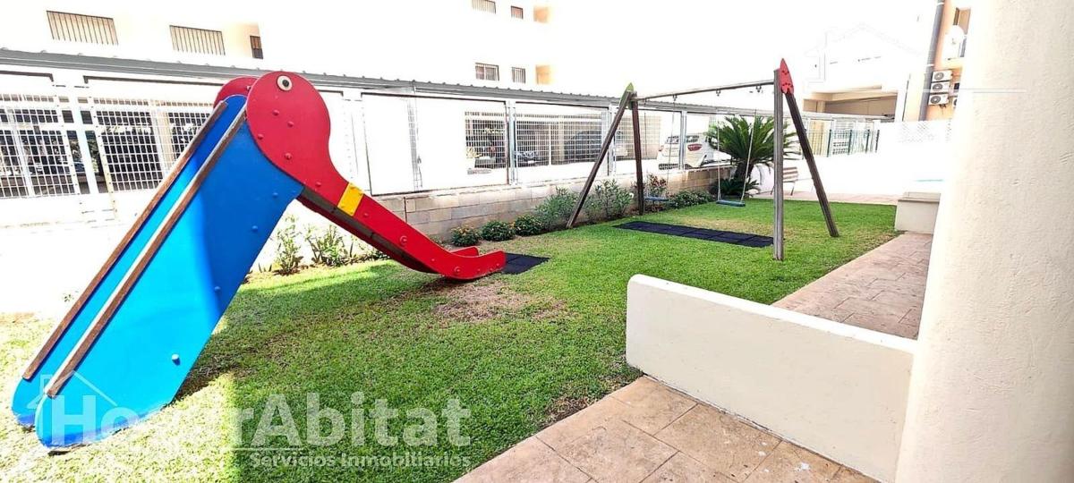 Sale of apartment in Piso en Plaza Benidorm, El Puerto, Denia, Denia
photo 3