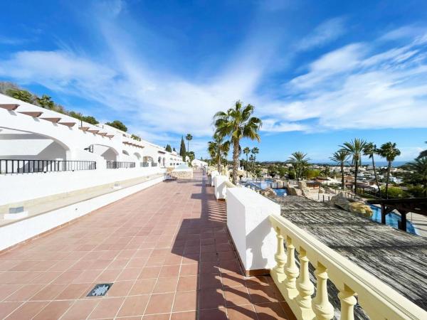 Chalet adosado en Imperial Park, 3, Cometa-Carrió, Calpe photo 1