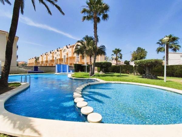 Duplex en venta en Dúplex en Carretera de les Marines a Dénia, Les Bassetes-El Marjal, Denia, Denia photo 1