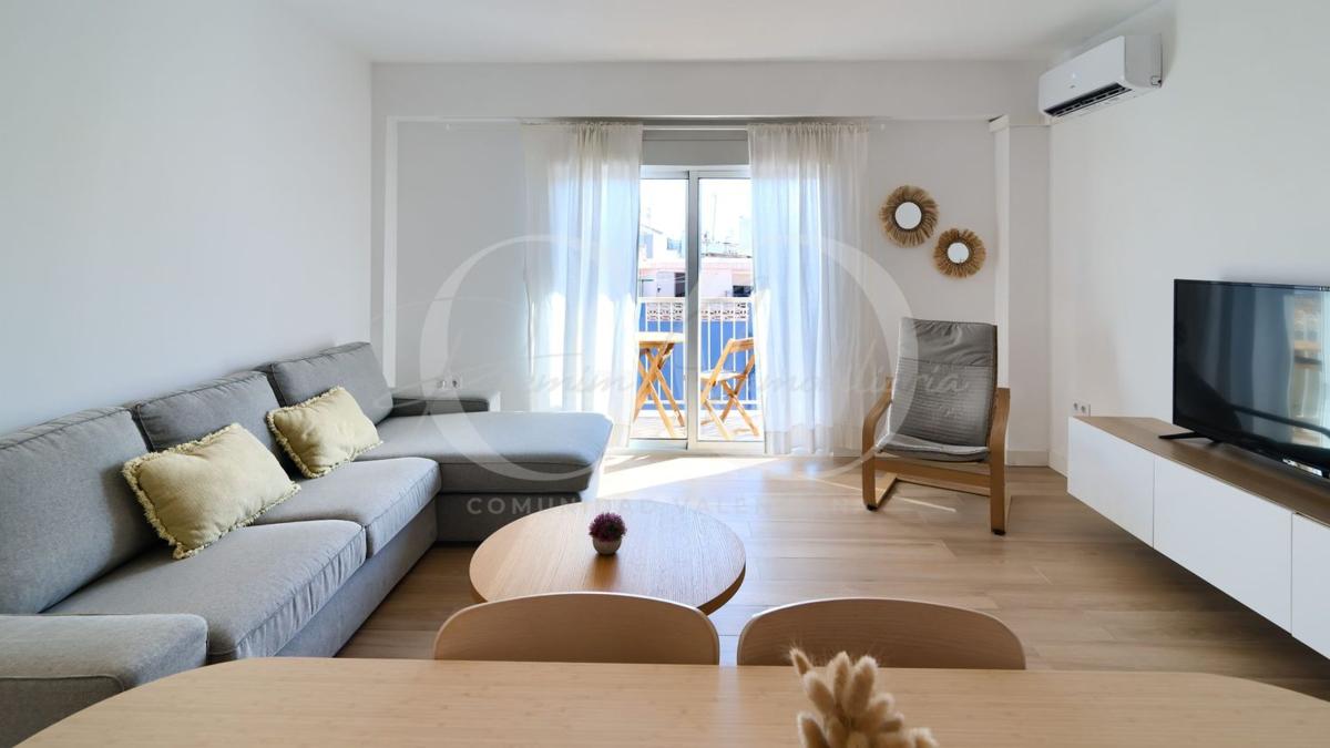 Venta de piso en Piso en Calle de Manuel Sanchis Guarner, 9, El Puerto, Denia, Denia
photo 1