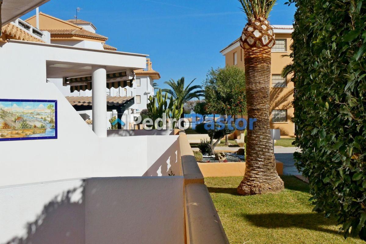 Sale of apartment in Piso en Calle Cigonya, 3, El Palmar-Los Molinos, Denia, Denia
photo 4