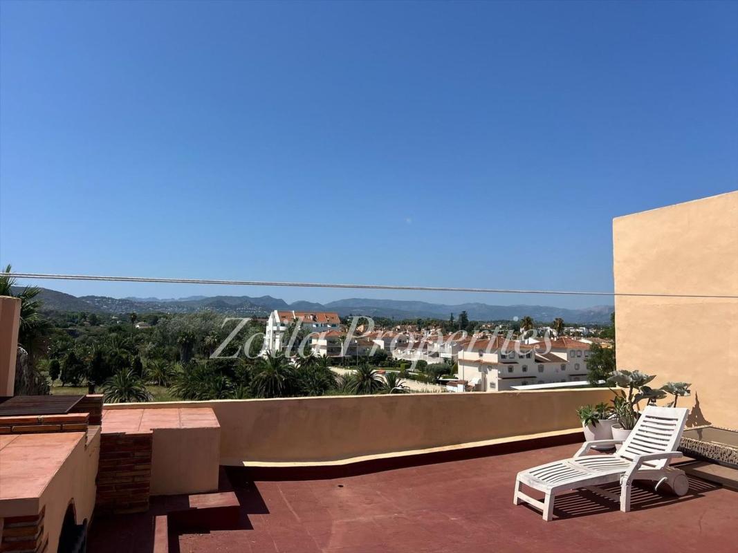 Продажа пентхауса на  Ático en Les Bassetes-El Marjal, Denia, Дения photo 2