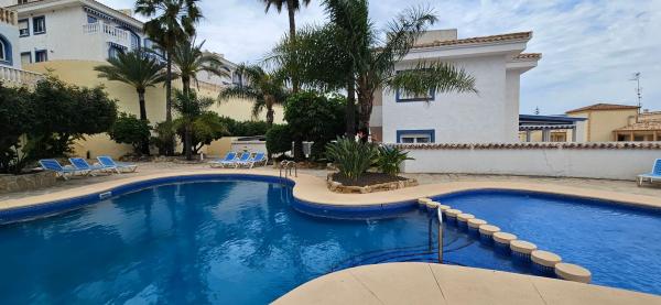 Venta de piso en Piso en Avenida Casanova, Cometa-Carrió, Calpe, Calpe
 photo 1