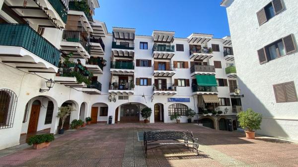 Sale of flat in Piso en Casco Urbano, Moraira, Moraira
 photo 1
