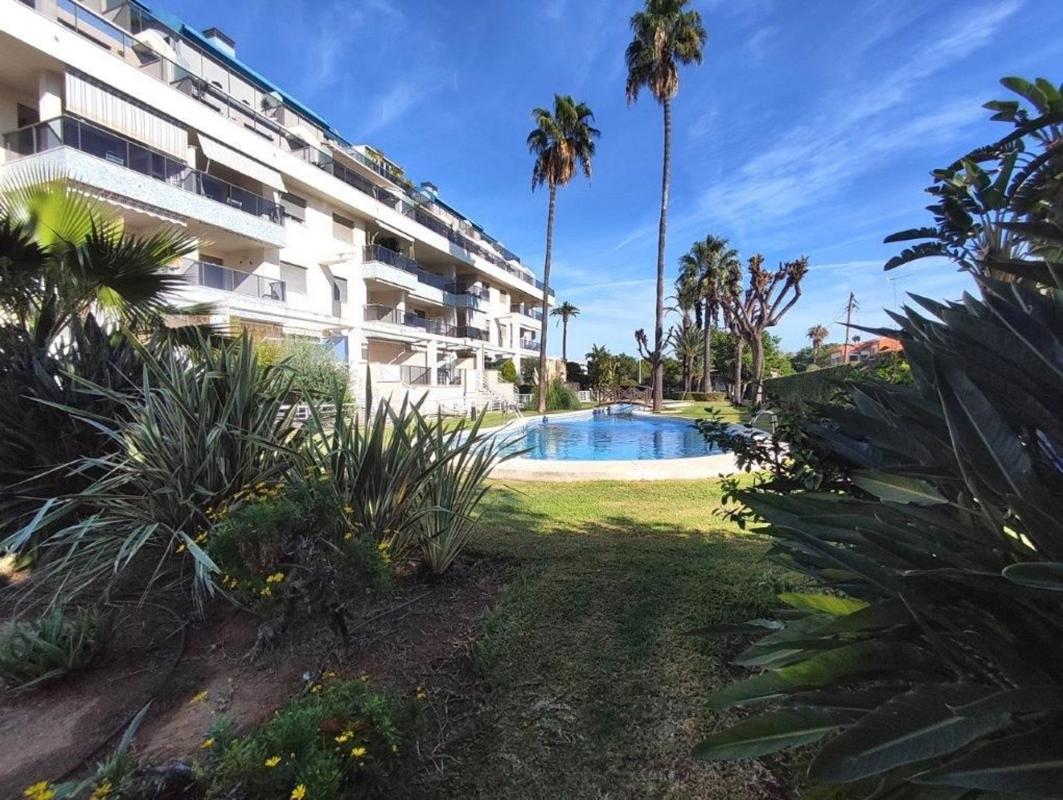 Sale of apartment in Piso en Calle Pagell, Les Bassetes-El Marjal, Denia, Denia
photo 1