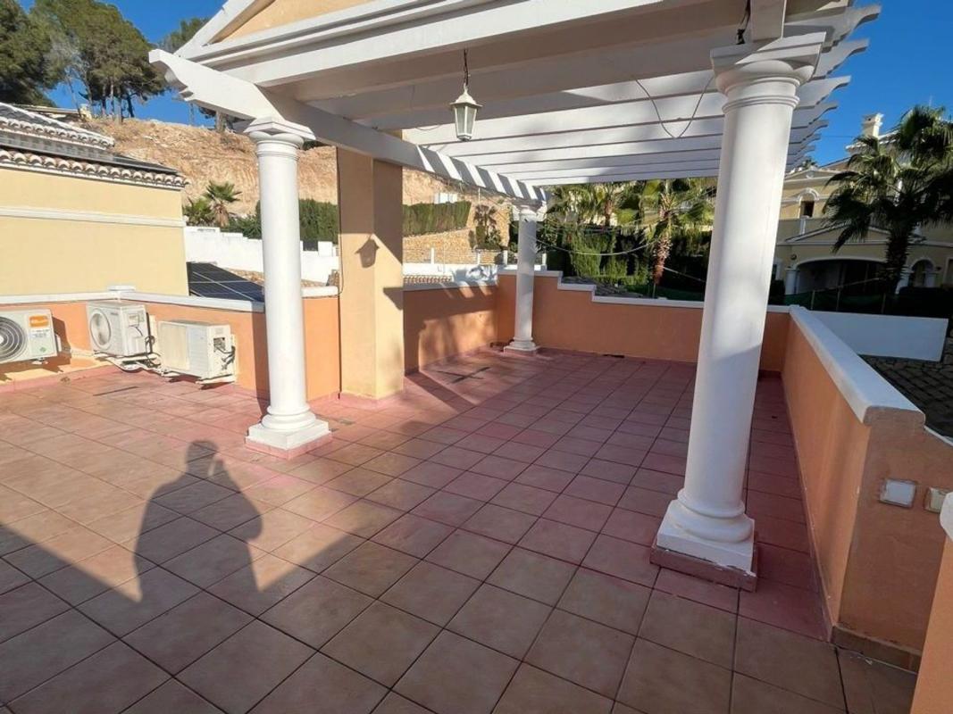 Sprzedaż szeregowego domku w  Chalet adosado en Cometa-Carrió, Calpe , Kalpe photo 5