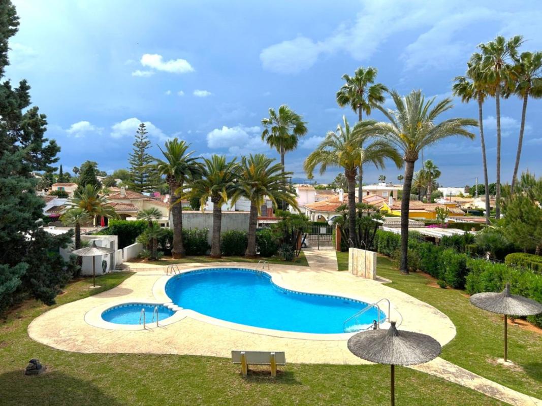 Properties for sale and rent in Spain photo 2