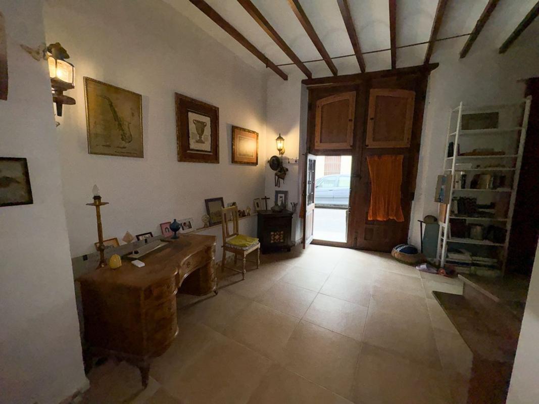 Properties for sale and rent in Spain photo 3
