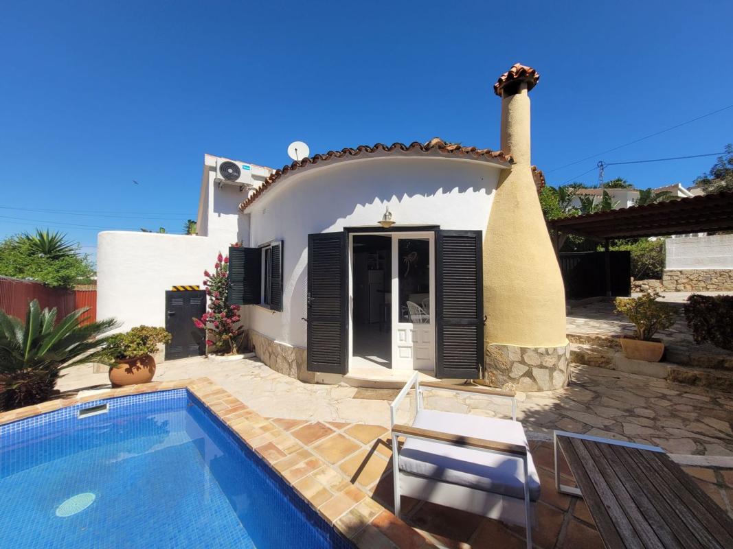 Propiedades en venta y alquiler en España photo 1