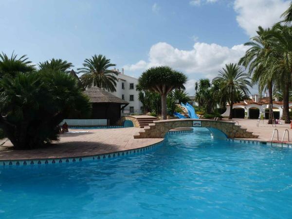 Chalet adosado en Calle Òliba, 58, El Palmar-Los Molinos, Denia thumbnail 1