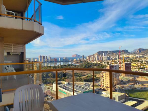Продажа квартиры на Piso en Avenida Juan Carlos I, 50, Playa de Fossa-Levante, Calpe, Кальпе
thumbnail 1