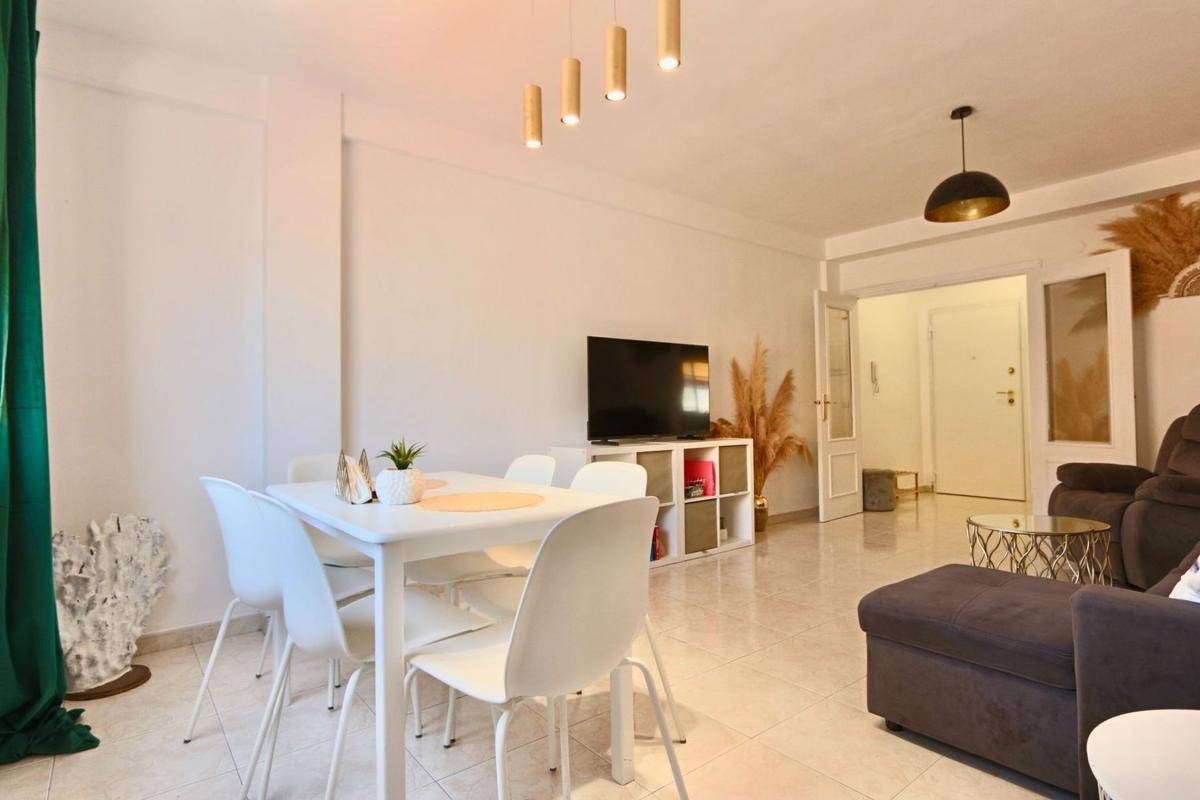 Sale of apartment in Piso en Centro Urbano, Denia, Denia
photo 2
