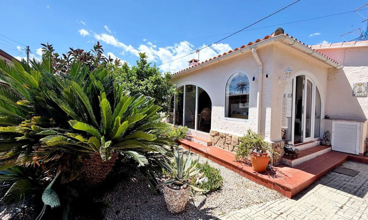 Propiedades en venta y alquiler en España photo 2