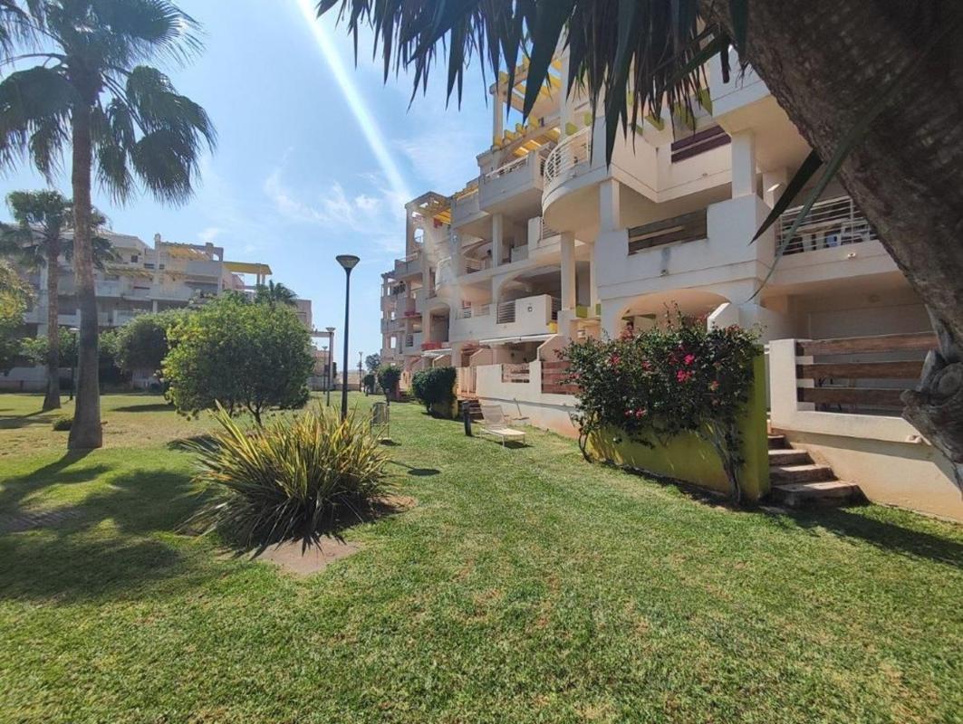 Sale of apartment in Piso en Calle Xoriguer, Les Bovetes-La Felicidad, Denia, Denia
photo 4