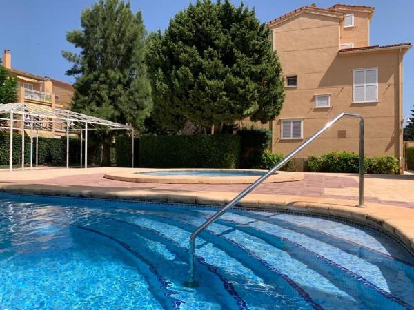Sale of flat in Piso en Calle de la Gralla, Les Bovetes-La Felicidad, Denia, Denia
thumbnail 1