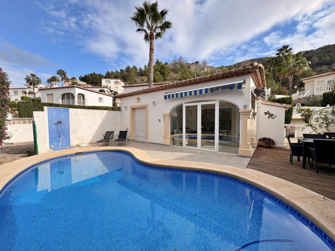 Properties for sale and rent in Spain photo 1