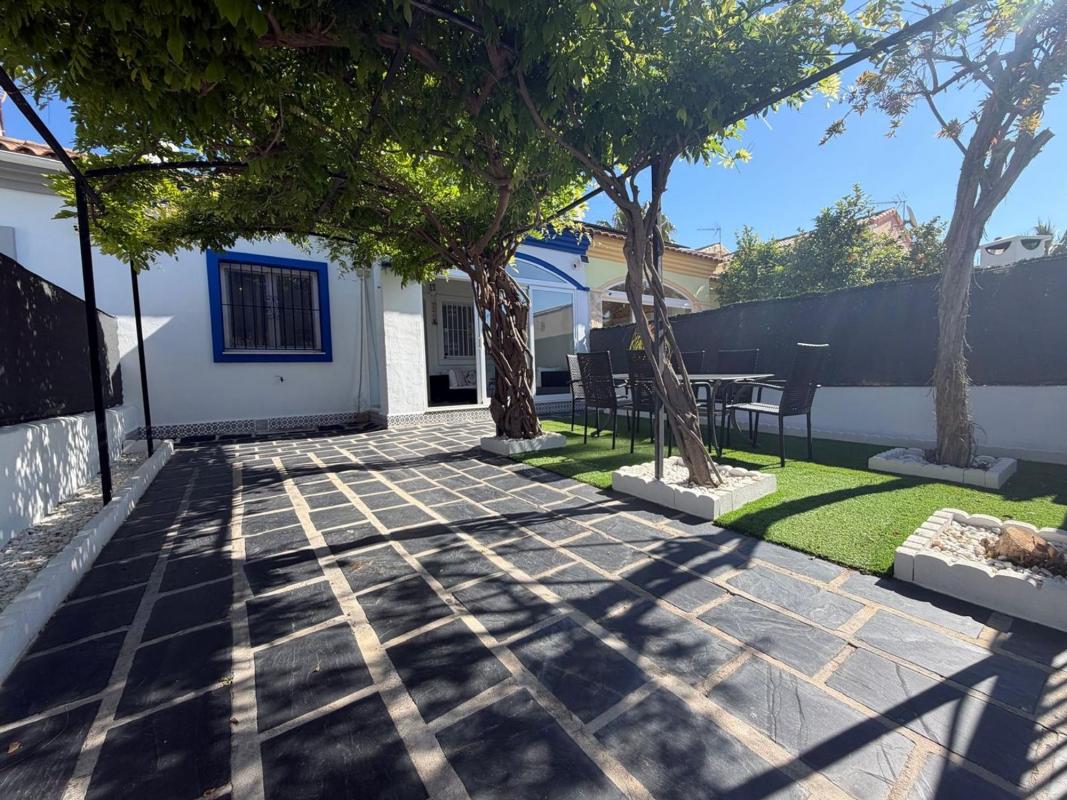Properties for sale and rent in Spain photo 1