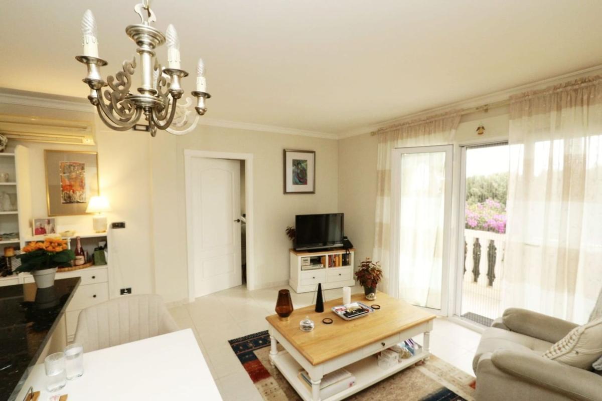 Sale of apartment in Piso en Calle del Roser, La Fustera, Benissa, Benissa
photo 2